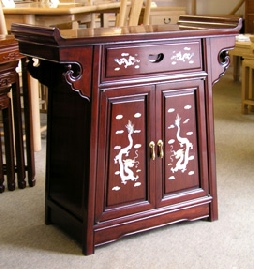 Small Chinese altar cabinet with mother of pearl inlays